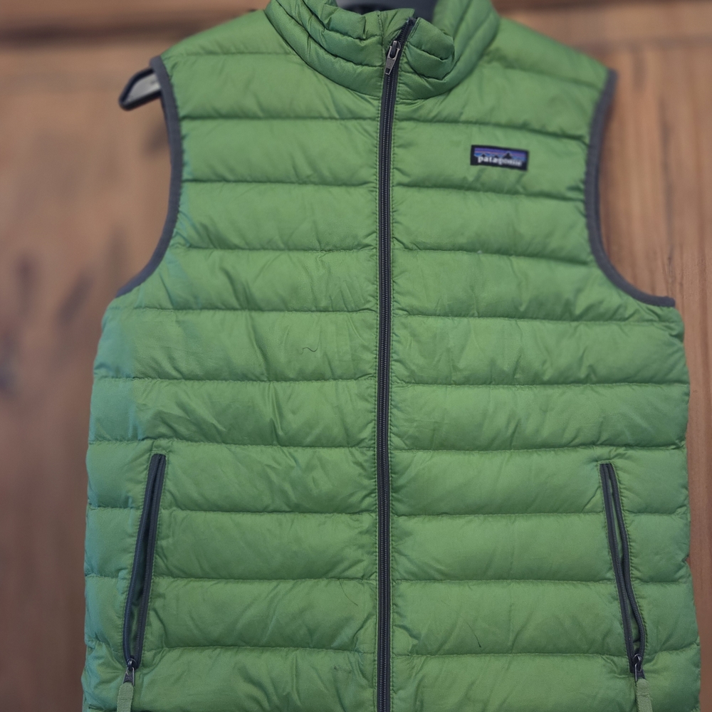 Patagonia Green Puffer Vest